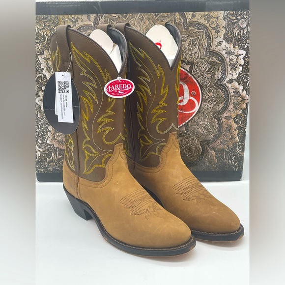 LAREDO Ladies Kadi Distressed Brown Cowboy Boots 5742 Western - Picture 1 of 16